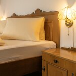 Photo of Triple room, shower or bath, 1 bed room | © Tourismusverband Eugendorf
